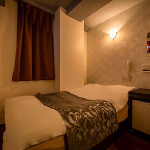 Small Double Room Late Check at 2200